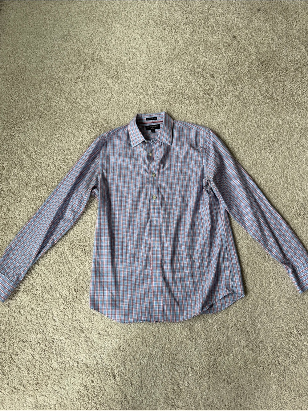 Banana Republic Non-Iron Untucked Fit Shirt – Men's Medium